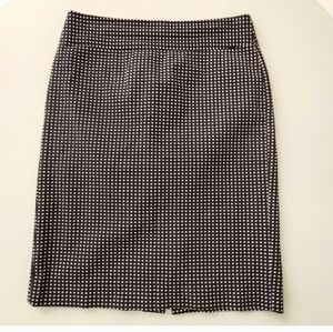 Banana Republic Black and White Pencil Skirt